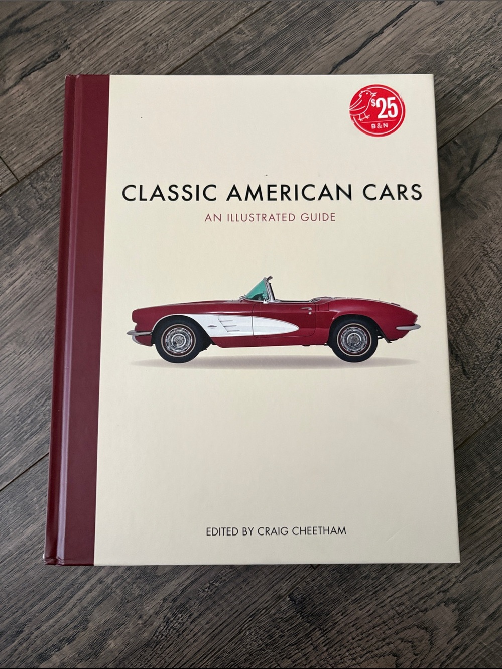Classic American Cars - Illustrated Guide by Craig Cheetham
